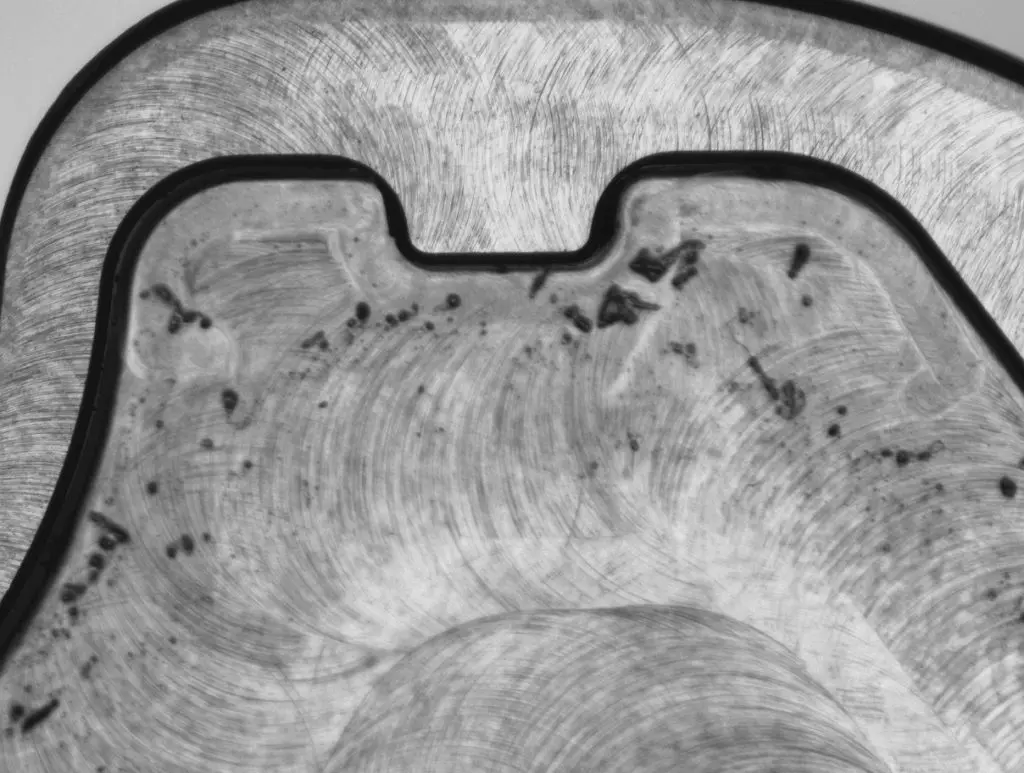 a tibial plate with coax illumination at 50x magnification captured with a VisionGauge digital optical comparator system