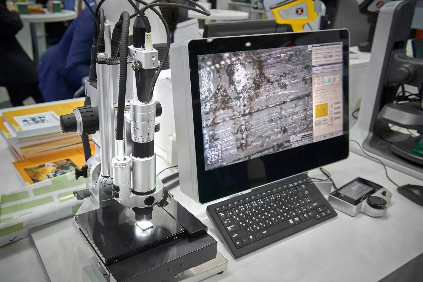 a field-of-view lab inspection and measurement station